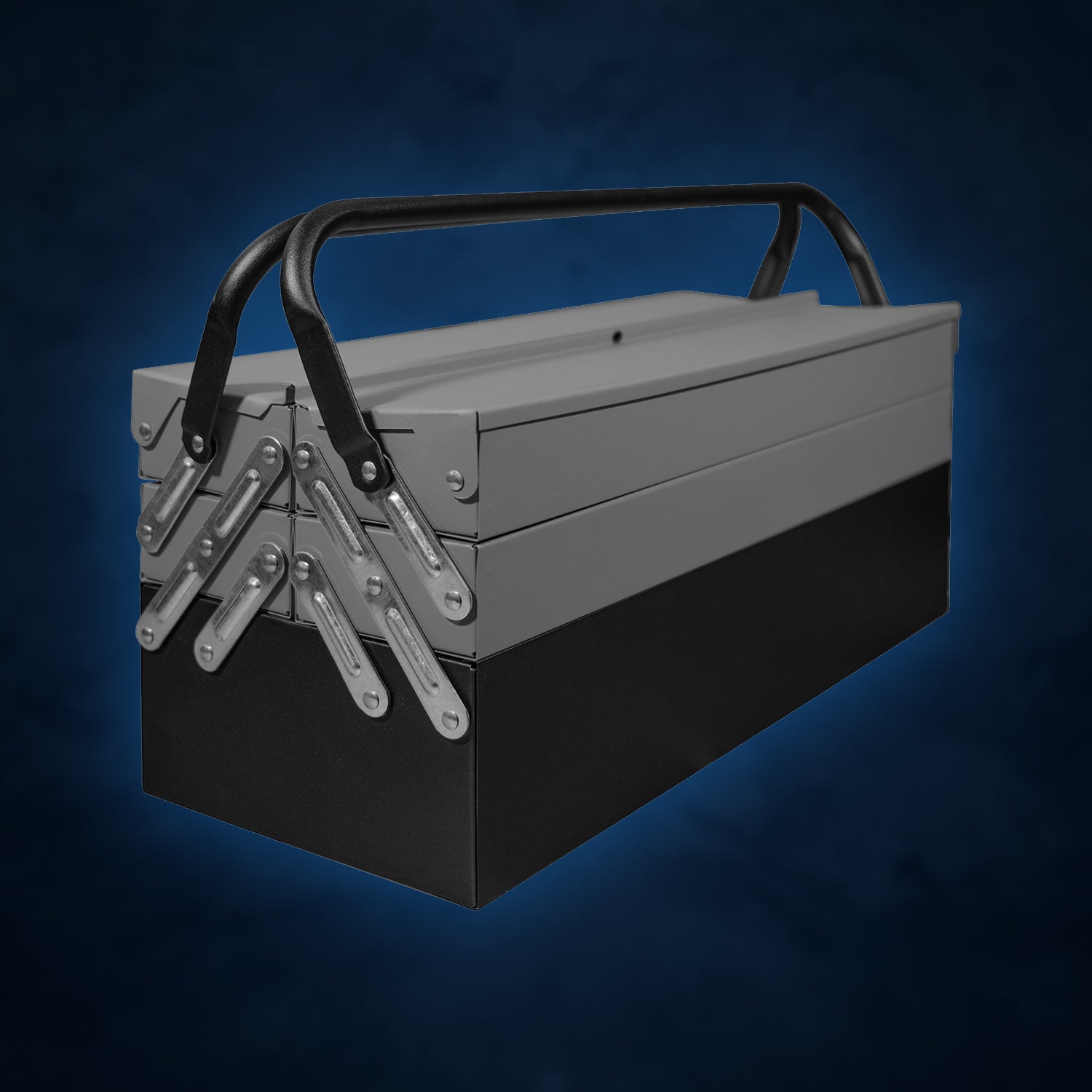 Rechteckiger, zweifarbiger Metall-Werkzeugkasten mit schwarzem Boden, grauen Klappfächern und zwei schwarzen Tragebügeln, die über seitliche Gelenkarme befestigt sind.
