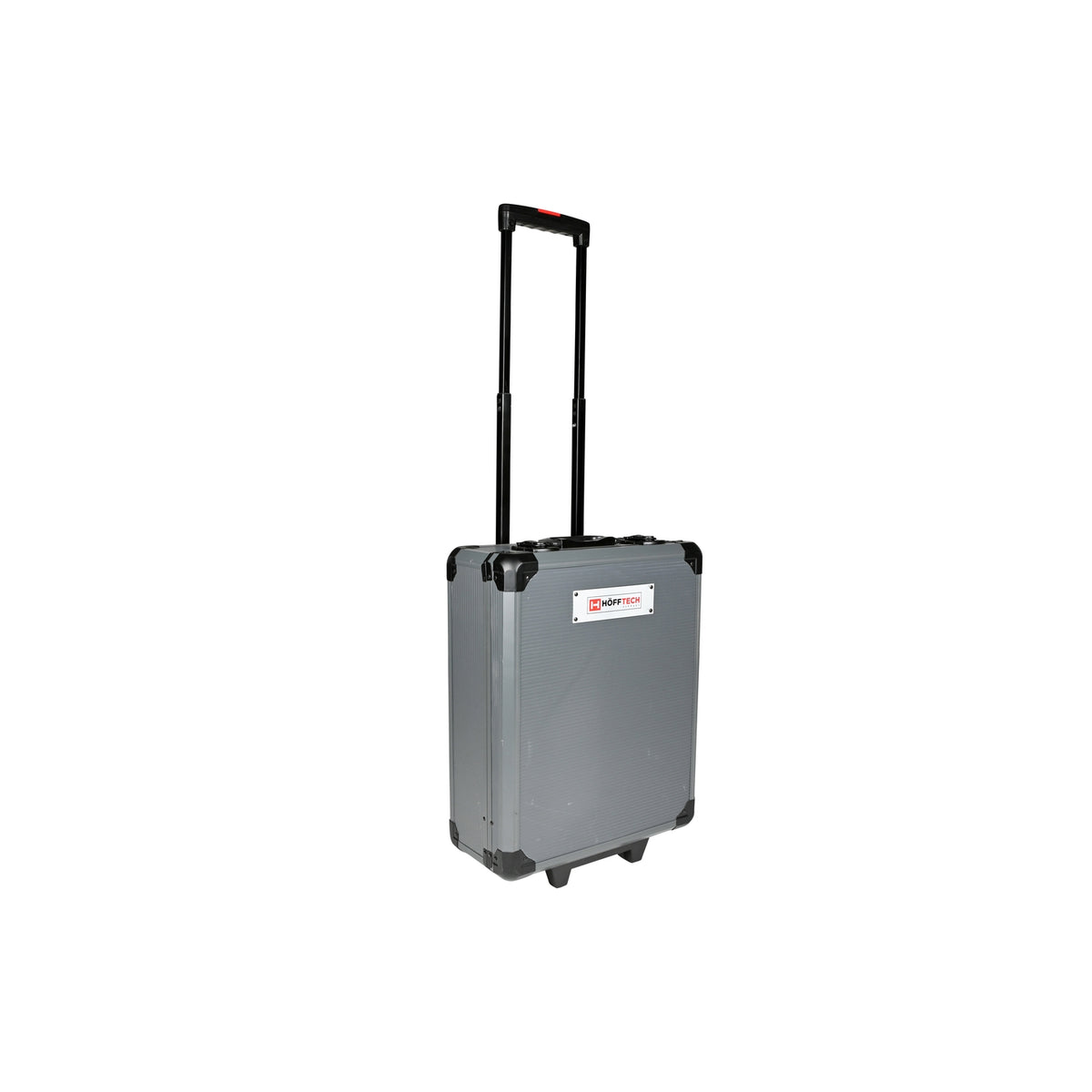 Geschlossener silberner Werkzeug-Trolleykoffer mit geriffelter Oberfläche, schwarzen Eckverstärkungen, zwei Rollen und ausgezogenem schwarzem Teleskopgriff sowie einem HÖFFTECH-Logo auf der Vorderseite.