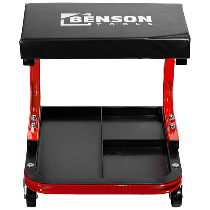 Werkstatthocker mit schwarzer gepolsterter Sitzfläche und rotem Metallrahmen, darunter ein schwarzes Ablagefach mit mehreren Fächern, Vorderansicht.